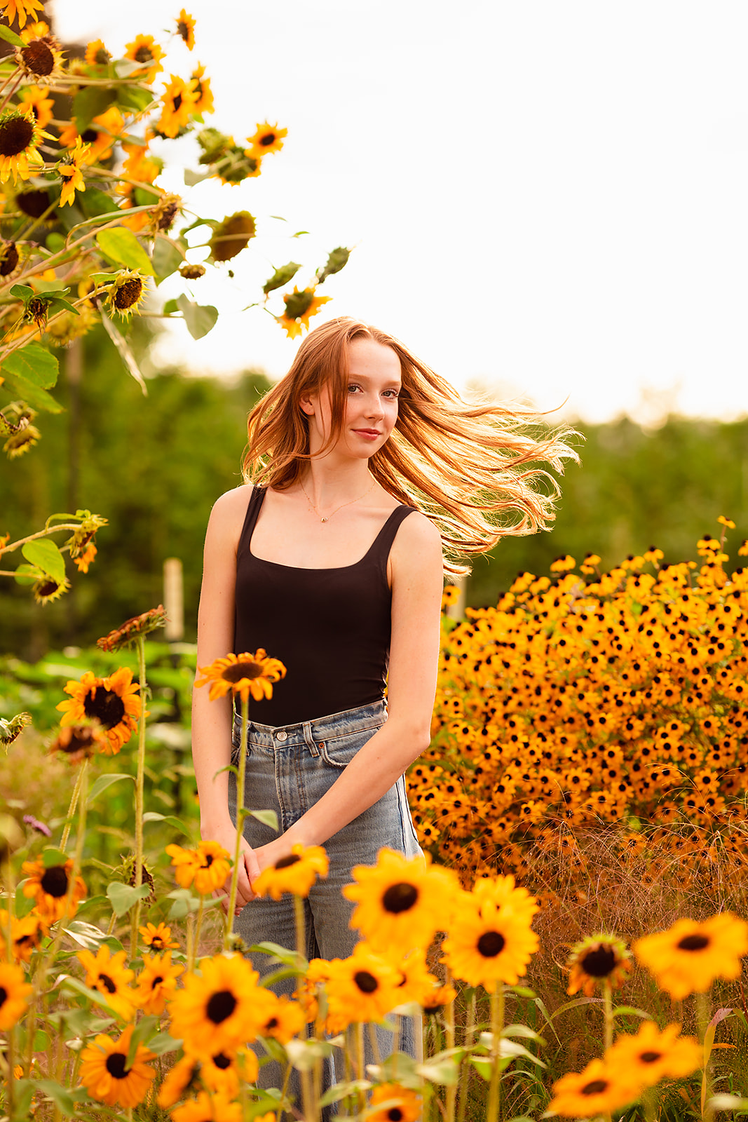 Seattle Summer Senior Photoshoot at Scattered Seeds Flower Farm -  beckfullerphoto.com