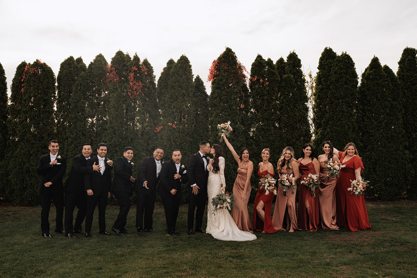 A Stunning Fall RGNY Long Island Vineyard Wedding  Jeanette Joy Photography