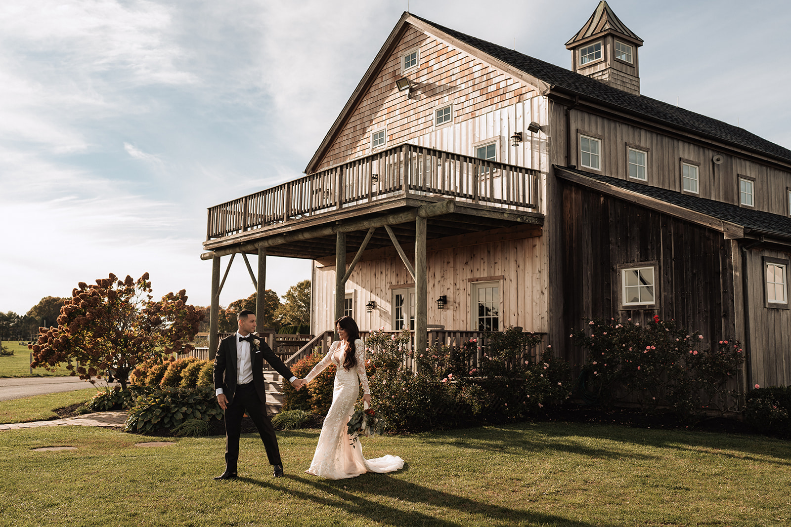 A Stunning Fall RGNY Long Island Vineyard Wedding  Jeanette Joy Photography